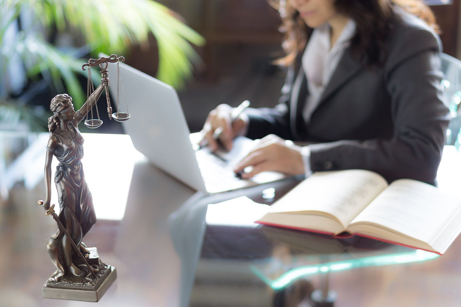 diapositive2 - montaigne avocats